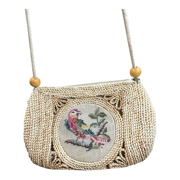 Vintage Woven Beige Handbag with Parrot needle point - Picture 6 of 9